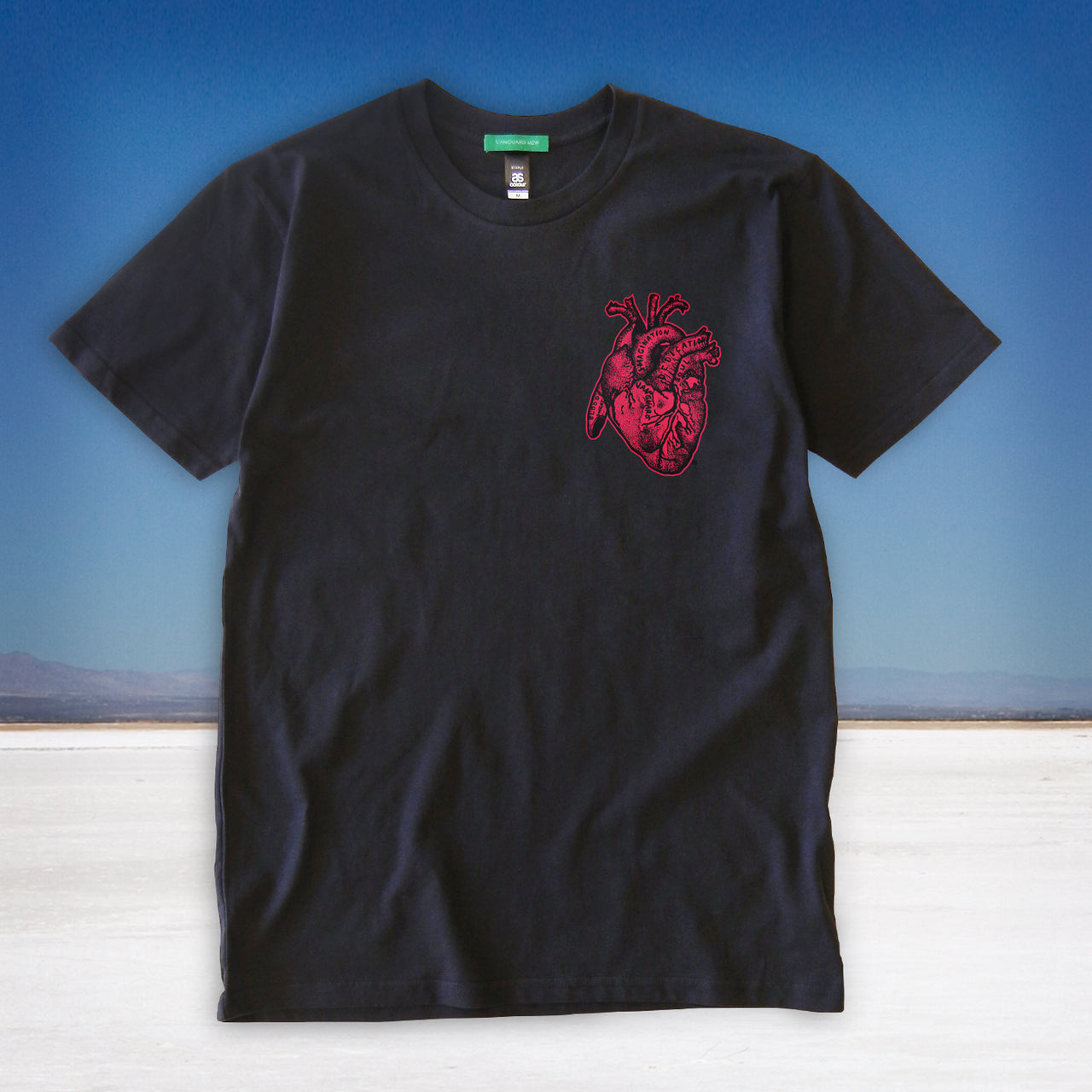 VANGUARD / WITH HEART Tシャツ - BLACK